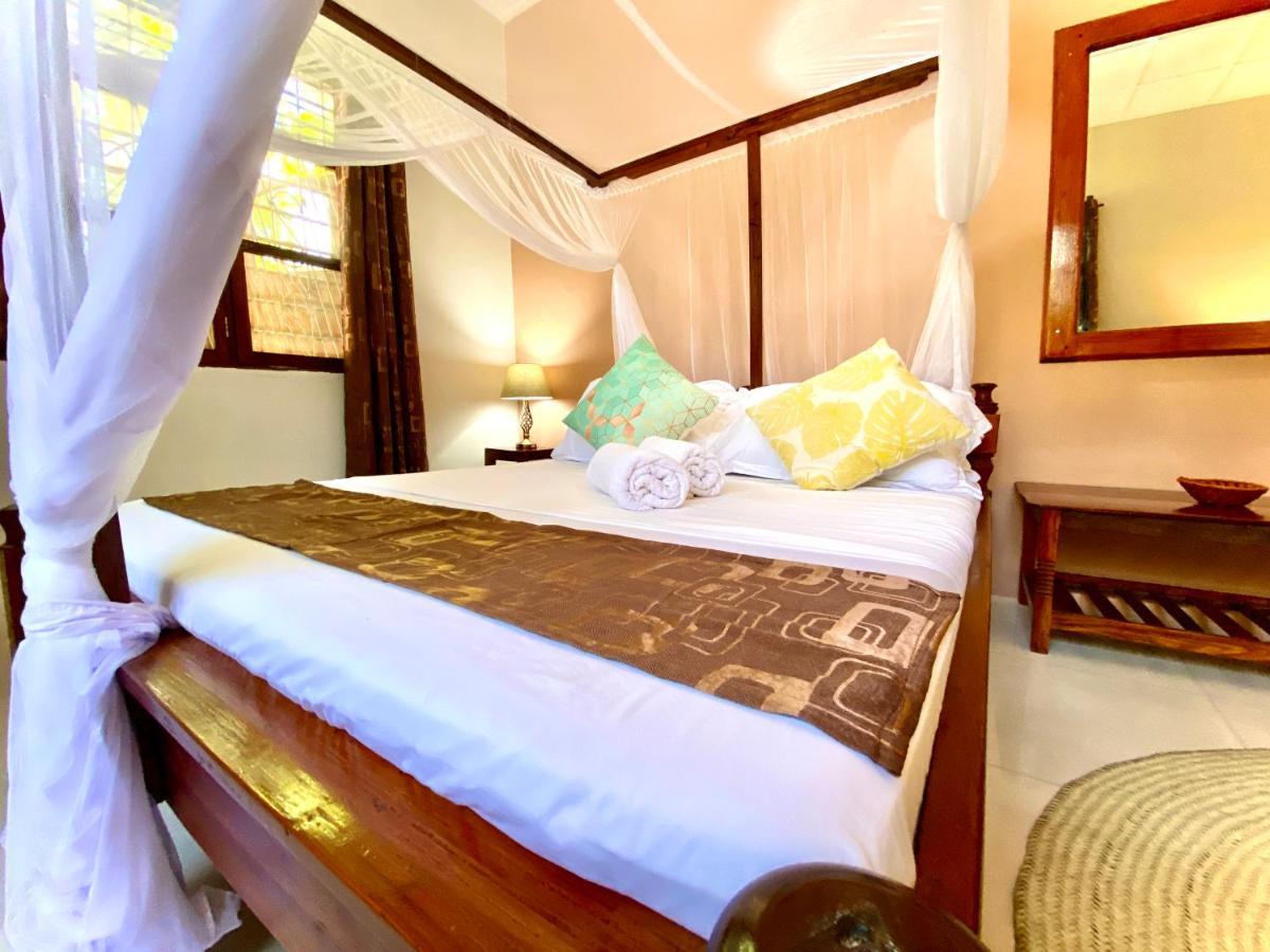 Villa Orchid Beach Guest House Bwejuu Exterior photo