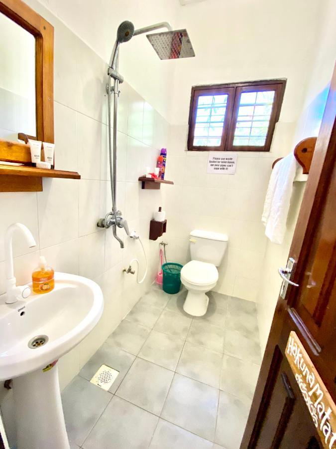 Villa Orchid Beach Guest House Bwejuu Exterior photo