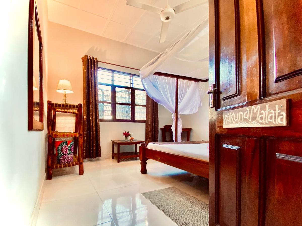 Villa Orchid Beach Guest House Bwejuu Exterior photo