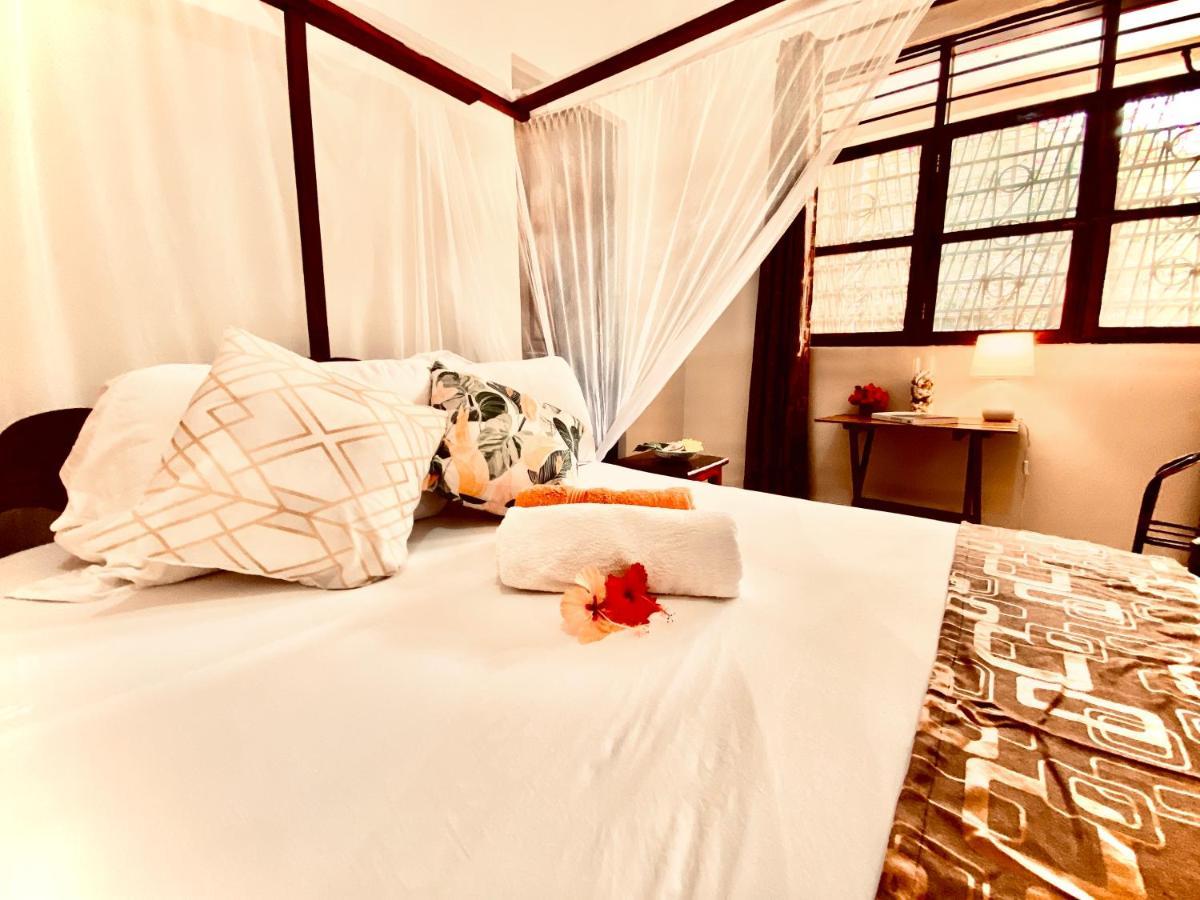 Villa Orchid Beach Guest House Bwejuu Exterior photo